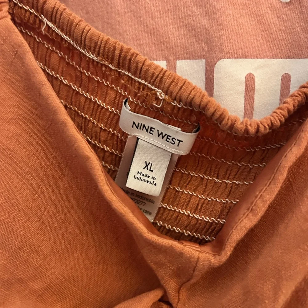 Woman's Terracotta Nine West Top With Side Zipper Large - Picture 9 of 9